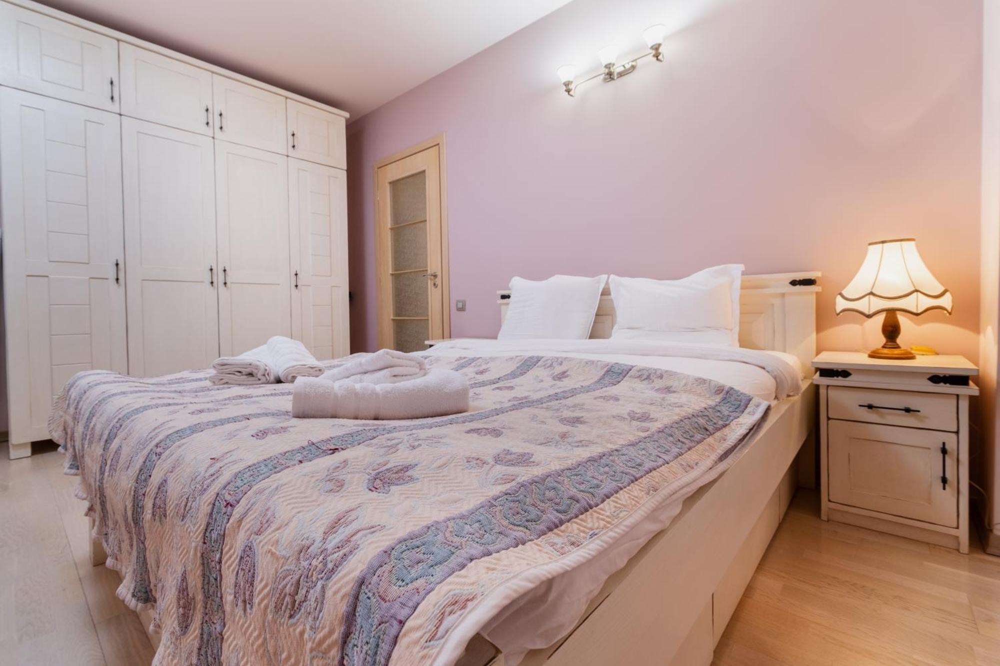 Elegant 1-Bedroom Apartment Plovdiv Bagian luar foto