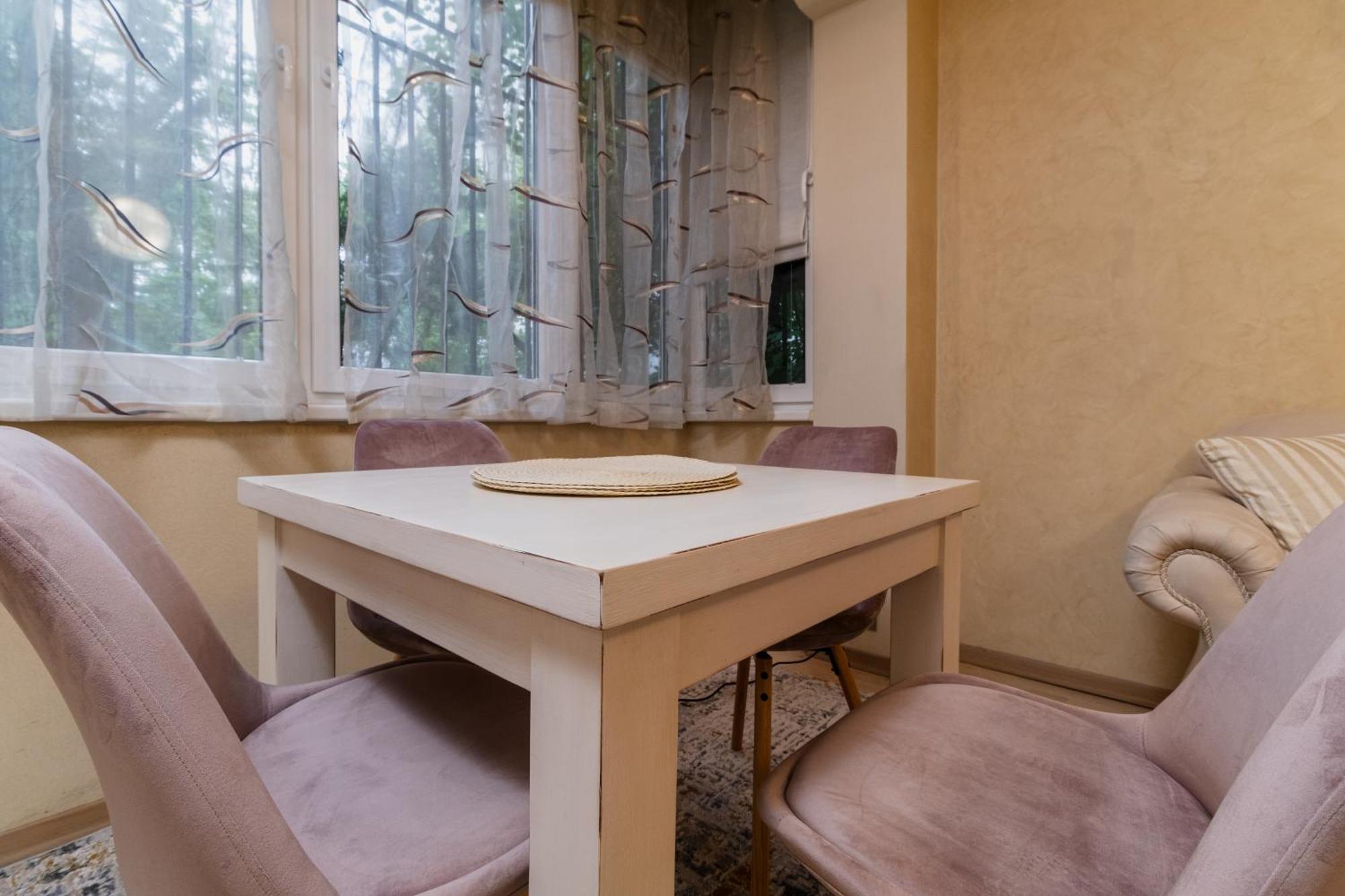 Elegant 1-Bedroom Apartment Plovdiv Bagian luar foto
